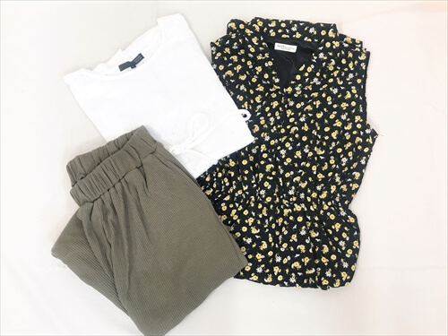 メチャカリでレンタルした洋服